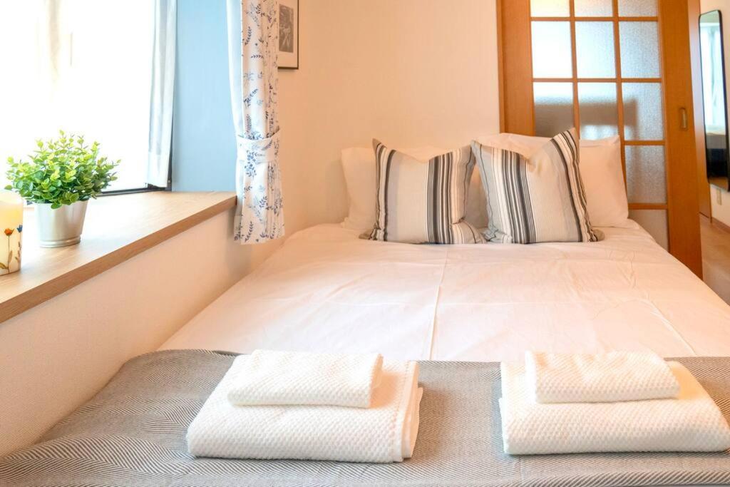 新宿一站5分钟-酒馆购物街-安静品质公寓-直达皇居秋叶原-104 Tokyo Dış mekan fotoğraf